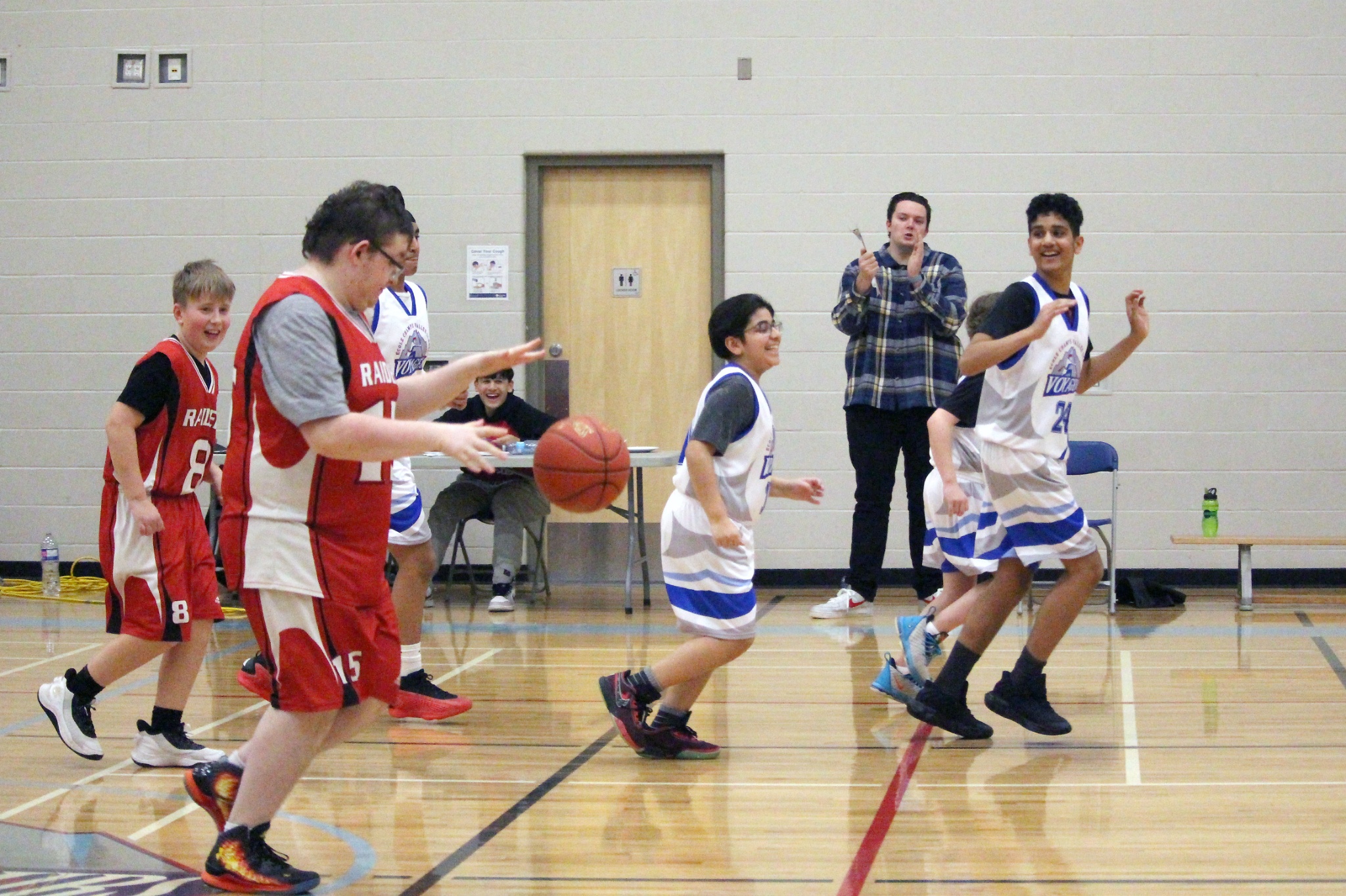 Reekie coaching jr boys basketball 1